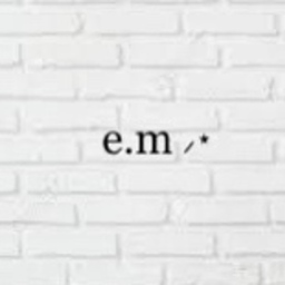 e.m⸝⋆ 