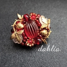 dahlia.