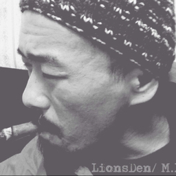M.Lee
