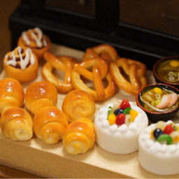 miniature_party