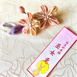 巫女兎  〜みこと〜