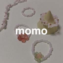 momo  アクセサリーと雑貨