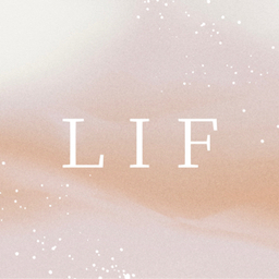 12/27〜1/7休業　L I F 