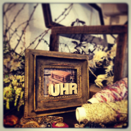 UHR        ウーア
