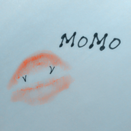 momo