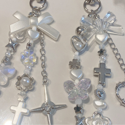 meru's beads  