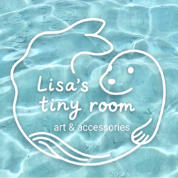 Lisa's tiny room  