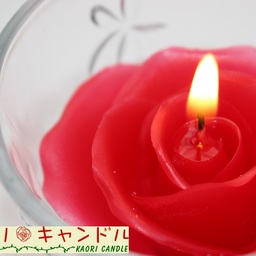 花のキャンドル制作のかおりキャンドル工房