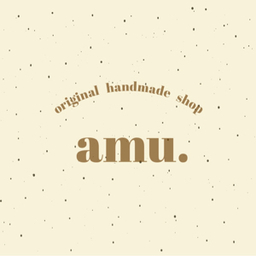 amu.