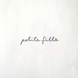 ❁ petite fille ❁