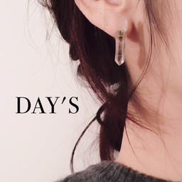 DAY'S  jewelry