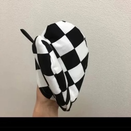しぃしぃ
