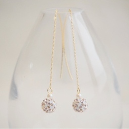 b.  （ビードット）