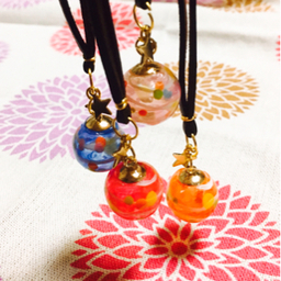 Juicy beads