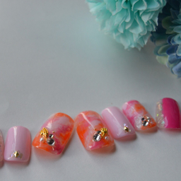 memnail