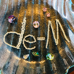 de-m1999