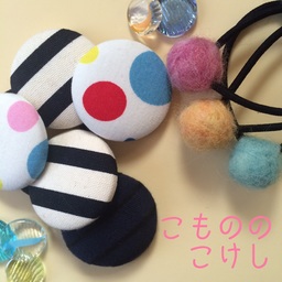 komonono kokeshi