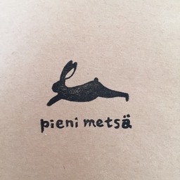 pieni metsä
