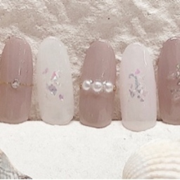 ℳ.nail