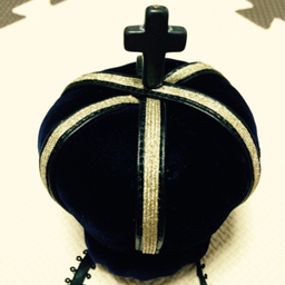 CROWN MANIA