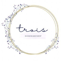trois