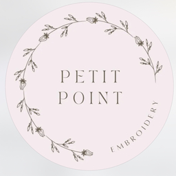 petit point 𖧷 ⁺.  
