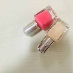 b. nailtips
