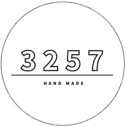 3257