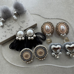 na-ju accessory