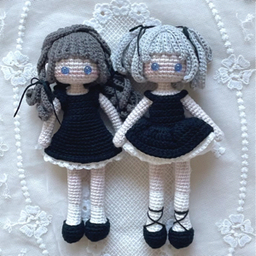 華　crochet  doll