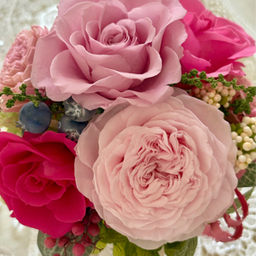 m-m-rose