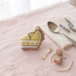 Kurumi Embroidery 