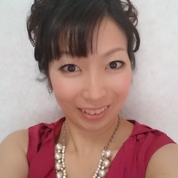 小さなお家のアクセサリー屋さん